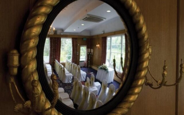Dunadry Hotel and Gardens