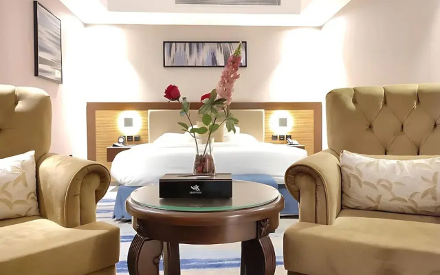 Kayan Serviced Apartments