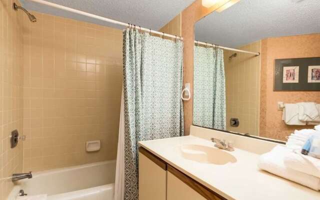 Casa Del Sol B1 by Meyer Vacation Rentals