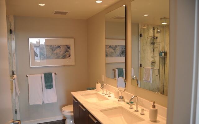 Luxury Condo at The Falls
