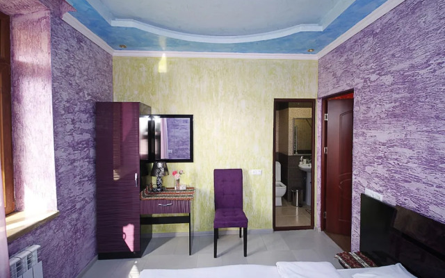 Planet Yerevan Hotel