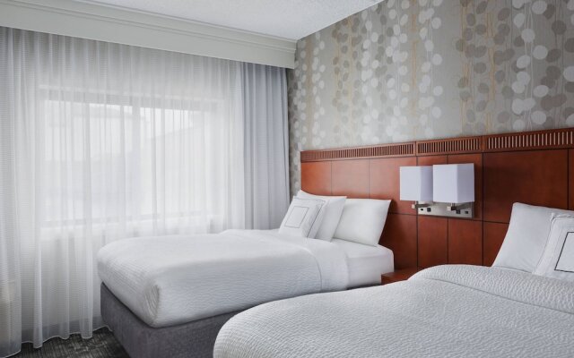 Courtyard Philadelphia Willow Grove