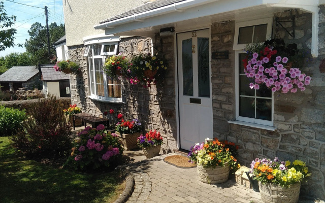 Myrtle Cottage Vacation Rooms