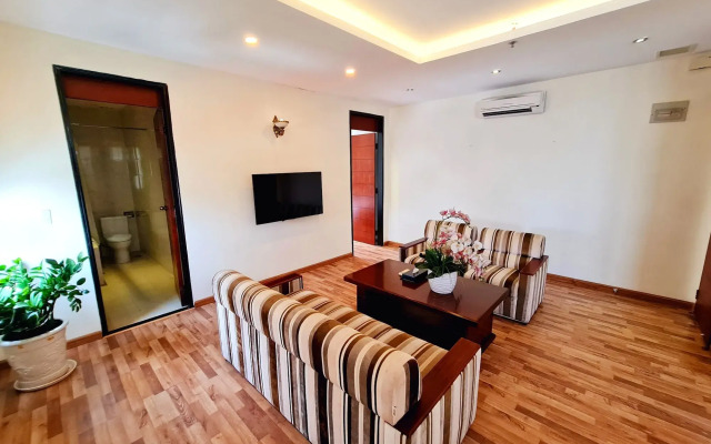 Happy Life Hotel
