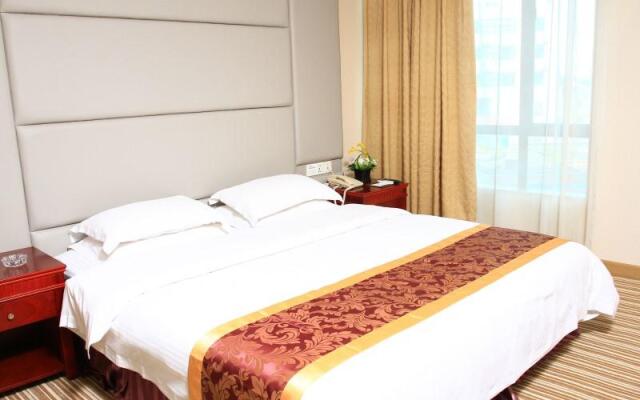 GreenTree Inn Guangdong Shenzhen Buji Long Dragon Express Hotel