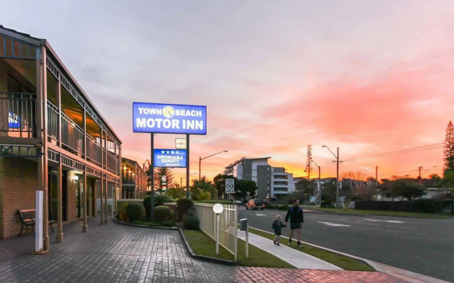 Town Beach Motor Inn