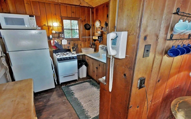 Big Trout Rustic Cabin