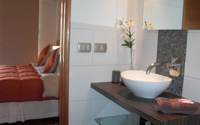 Travel Suites