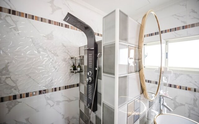 Kuan Pin Villa - President Courtyard