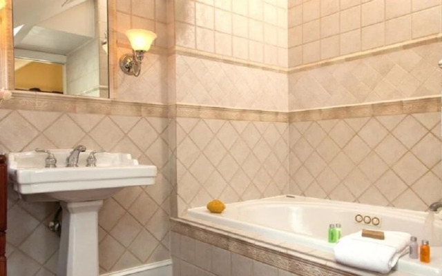 Goodstone Inn & Restaurant