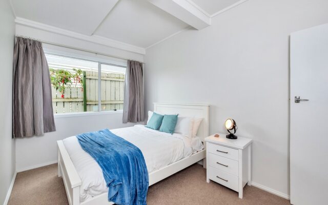 Kingsland Contemporary 2BR with Carpark