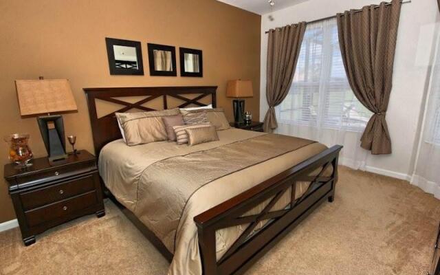 Windsor Hills Luxury Retreat