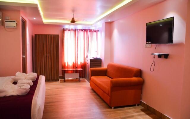 Hotel Runway Inn