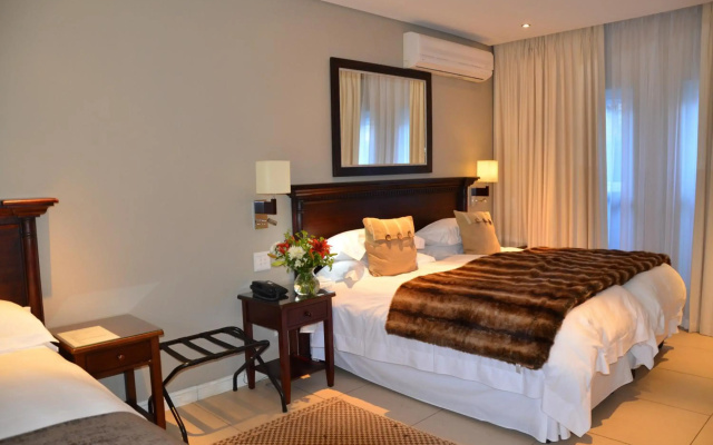 Lemoenkloof Boutique Hotel