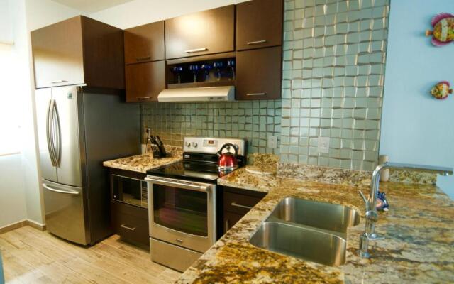 Maz4you Beachfront Condo