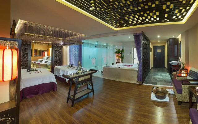 Lijiang Platinum Hotel