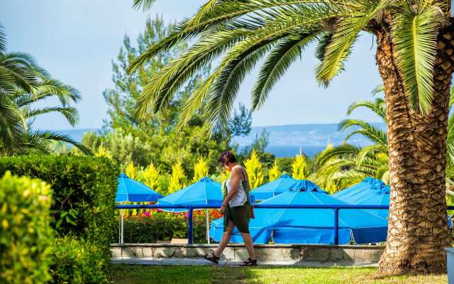 Xenios Port Marina Hotel