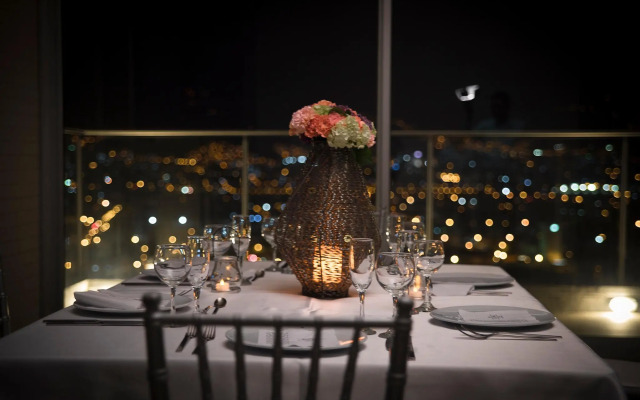 V Grand Hotel, a member of Radisson Individuals