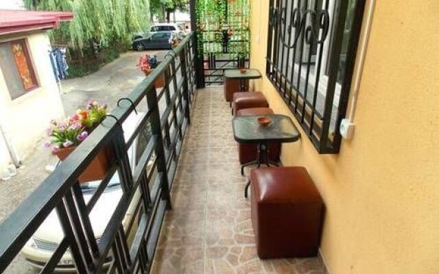 Cleopatra Palace Hostel