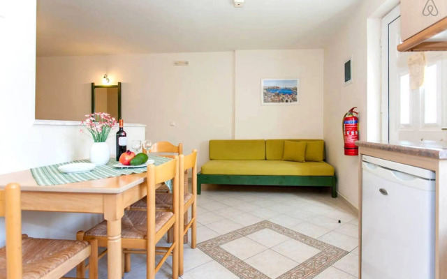 Armonia Apartments & Studios