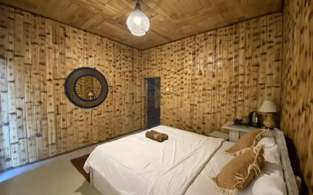 Bamboo Mount Batur