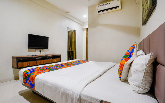 Fabhotel La Victoria