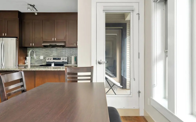 Embrace Serenity Luxe 2BR Suite