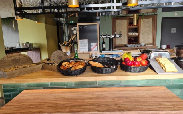 Hôtel Akena - Nantes Rezé Aéroport