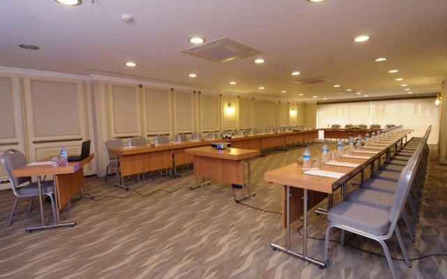 Taksim Gonen Hotel