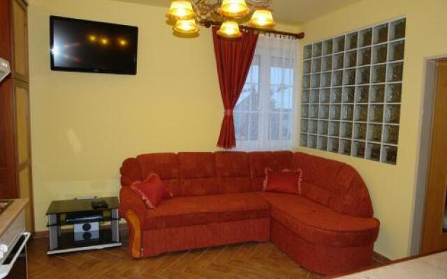 HoldLux Apartmanok