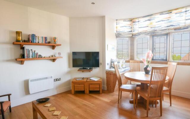 3 Coram Tower
