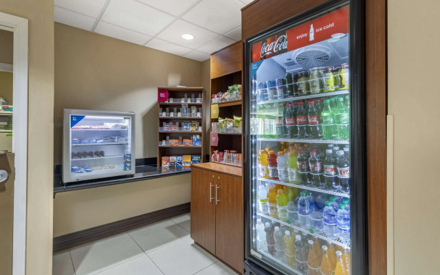 Comfort Suites Plano - Dallas North