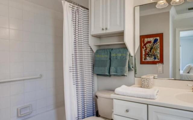 Villa Dolce Vita 4bd 4ba Private Pool and Parking