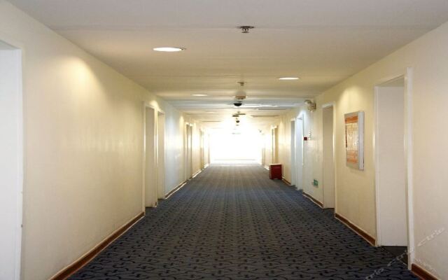 7Days Inn Chain Hotel (Beijing Miyun Gulou Street)