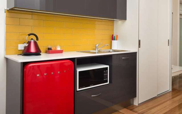 Penguin Waterfront Escape