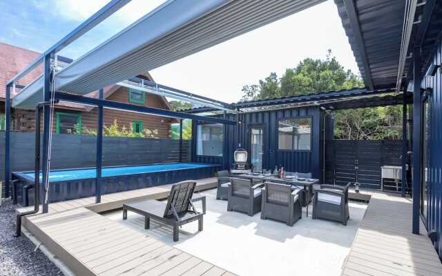 Awajishima Villa Paddle