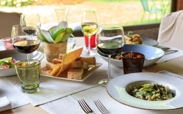 Brianteo Hotel And Restaurant