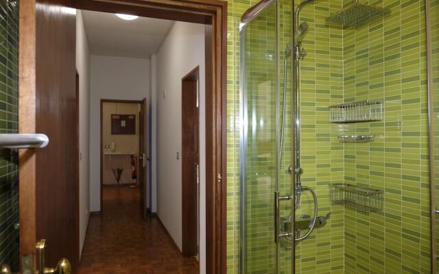 Idyllic apartment Sintra s train station