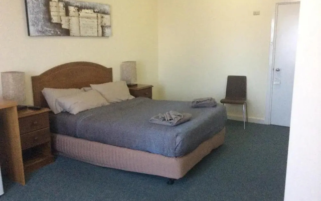 The New Whyalla Hotel