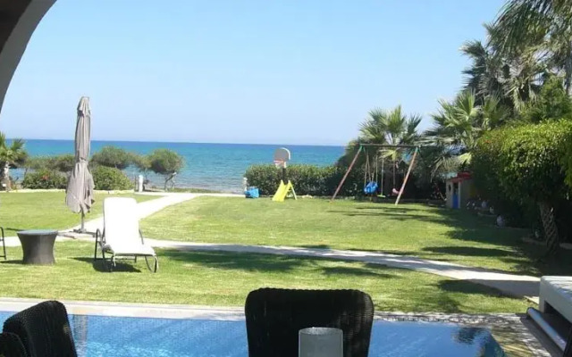 Ionion Beachfront Villa