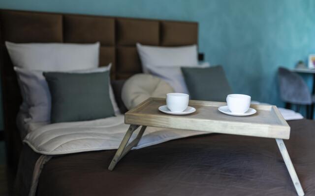 9 ночей на улице Карла Либкнехта 201