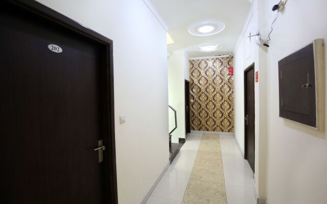 Oyo Rooms 111 Opp. Sangam Cinema