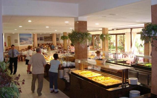 Hotel Univers