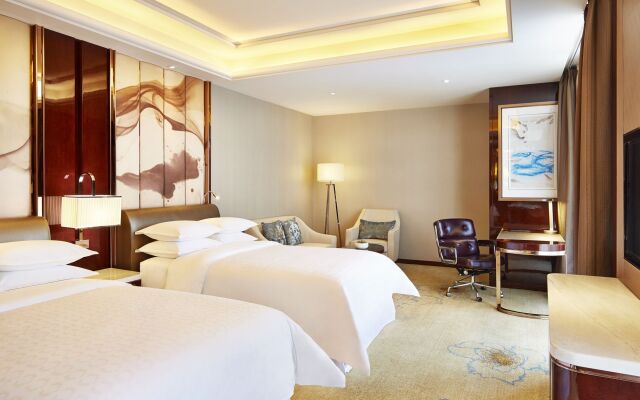 Sheraton Grand Zhengzhou Hotel