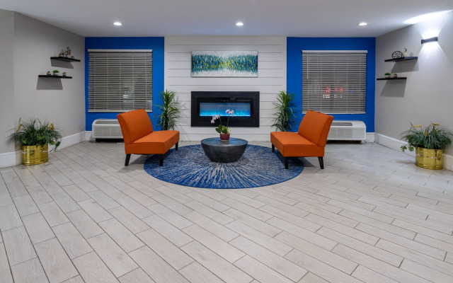 Super 8 By Wyndham Strongsville/Cleveland