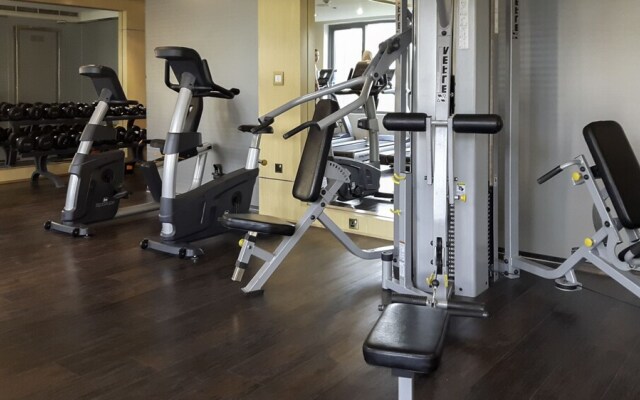 One Perfect Stay - Studio Executive Bay