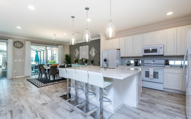 2628 Calistoga Avenue