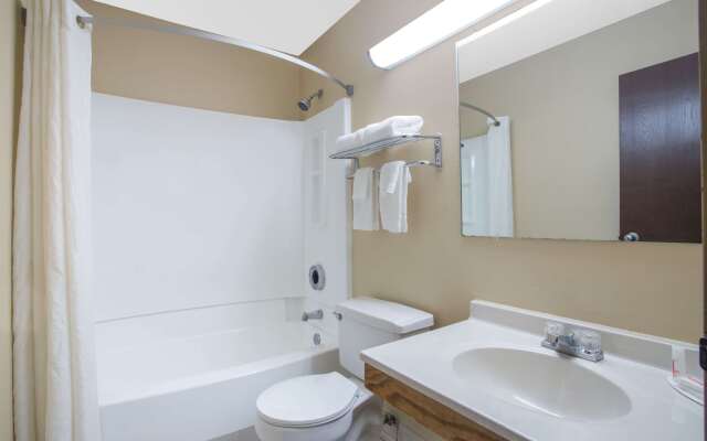 Super 8 by Wyndham Christiansburg/Blacksburg Area