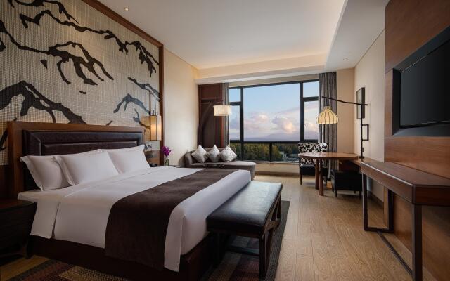 Crowne Plaza Resort Changbaishan Hot Spring by IHG