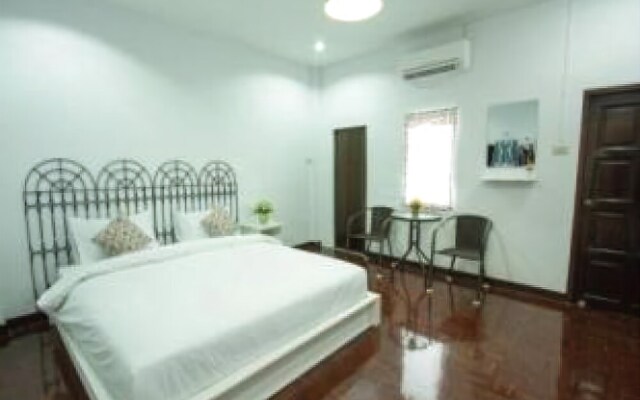 Rabaeng Trang Hotel